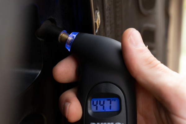 digital tire pressure gauge​