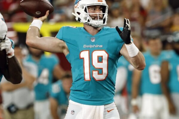 Miami Dolphins vs Tampa Bay Buccaneers Match Player Stats